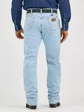 Wrangler® Cowboy Cut® Original Fit Active Flex Jeans in Bleach
