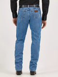 Premium Performance Cowboy Cut® Regular Fit Jean in Stonewash