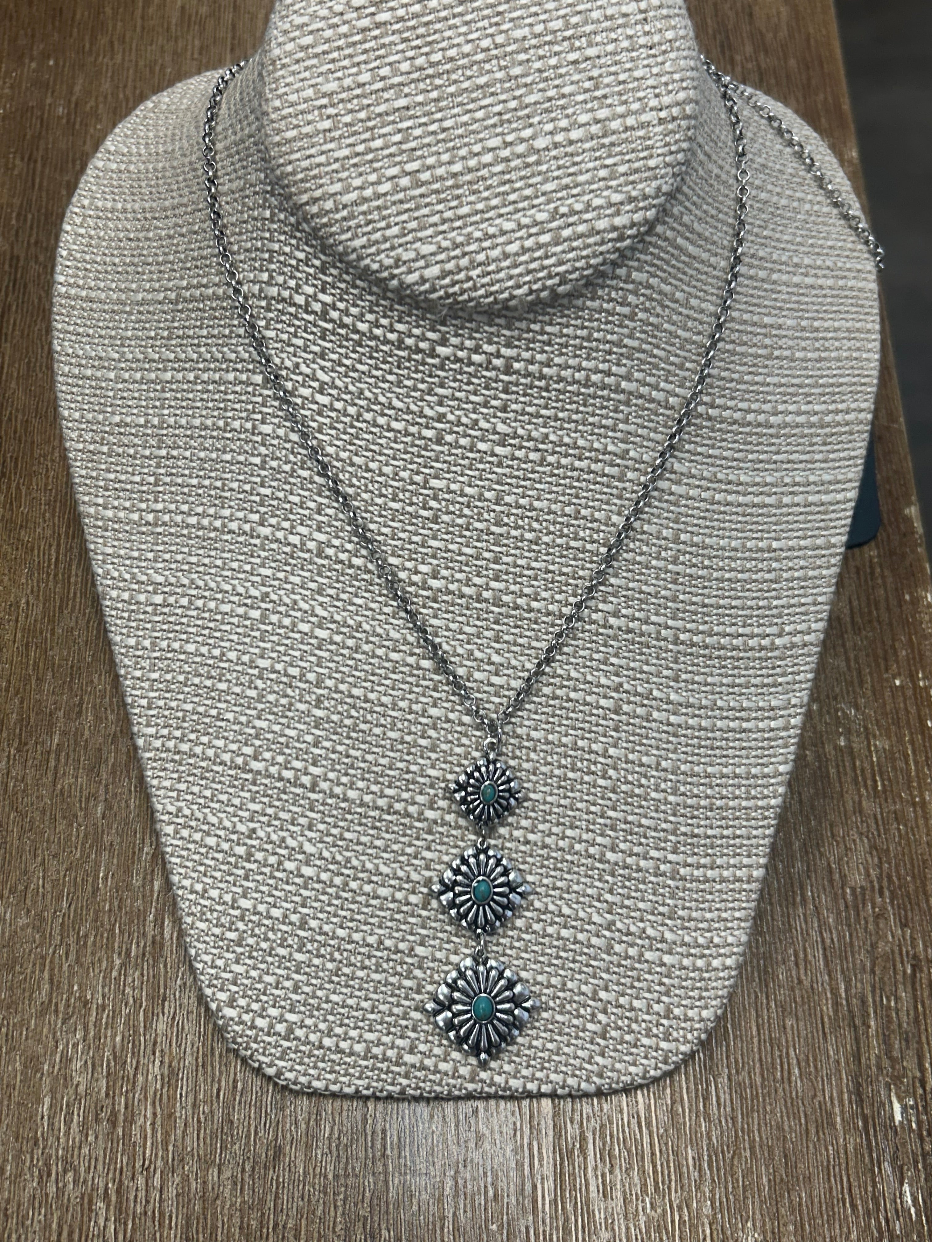 Montana Silversmith Attitude Ready For The Show Necklace