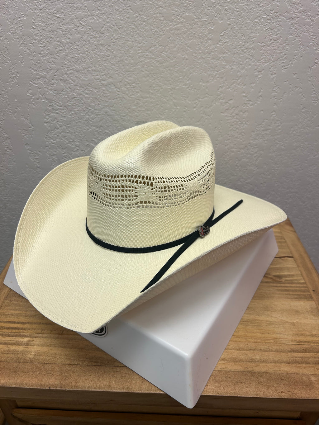 Justin '10x Bangora' Straw Cowboy Hat