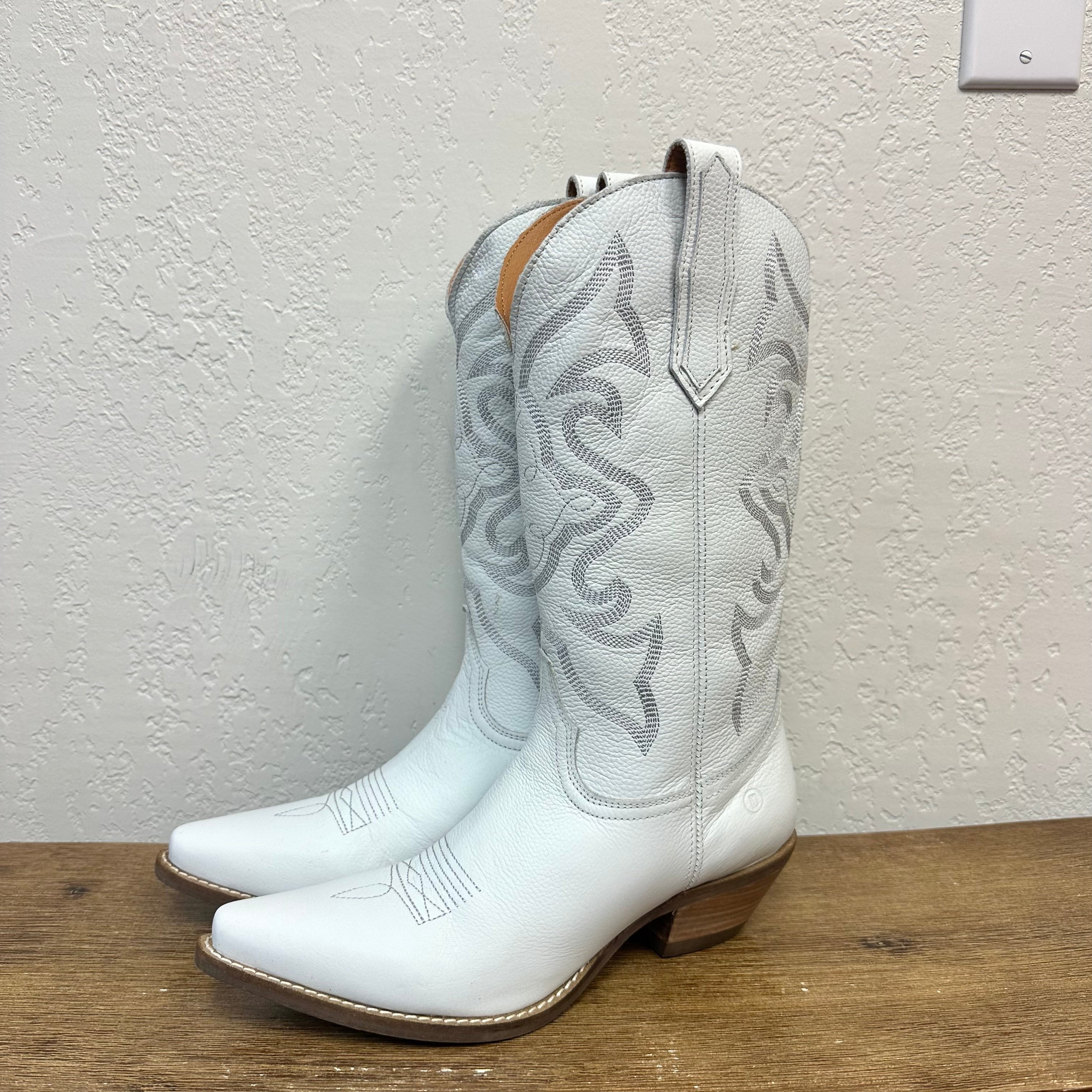 Dingo White Out West Boots