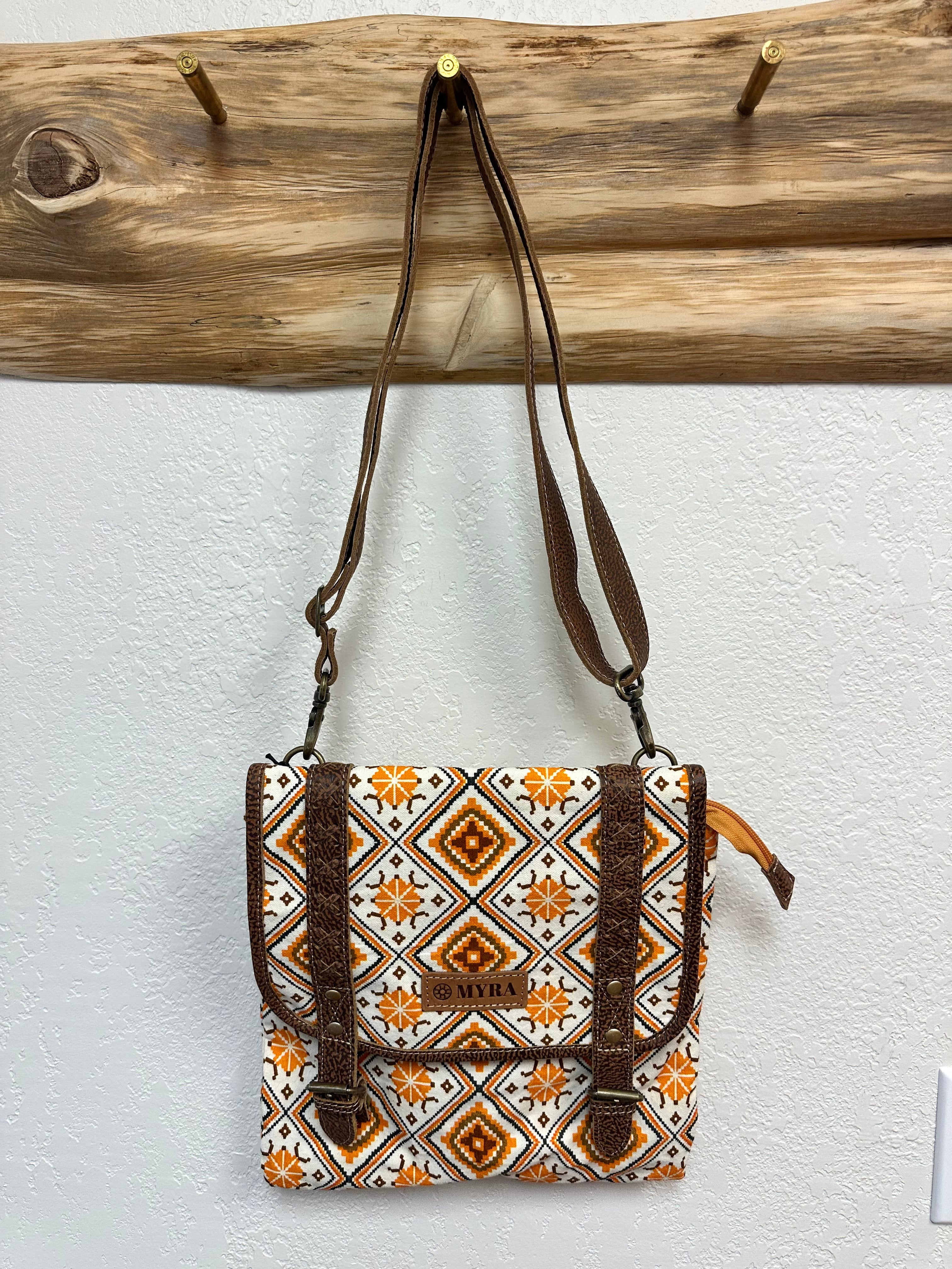 Myra Amber Canyon Star Crossbody Bag