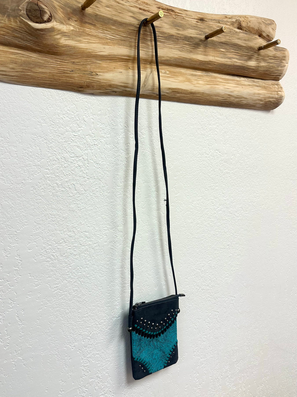 Montana West Tooled Turquoise Crossbody