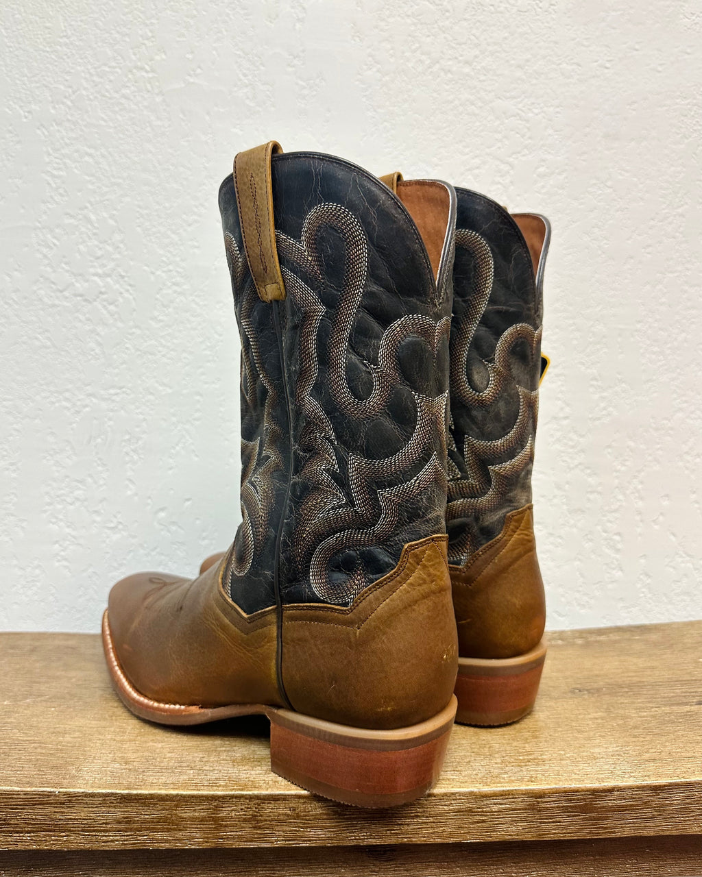 Dan Post Richland Saddle Brown Leather Boots