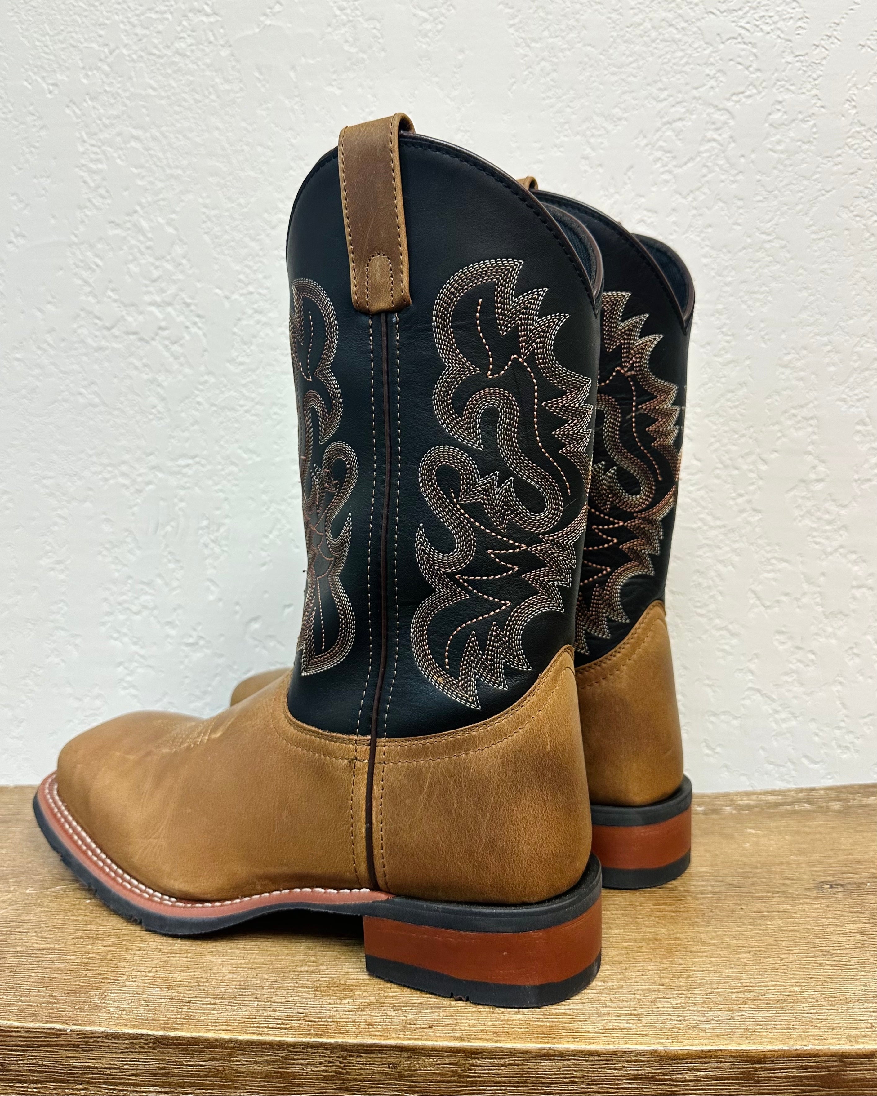 Laredo Justin Bent Rail Caddo Steel Toe Boots