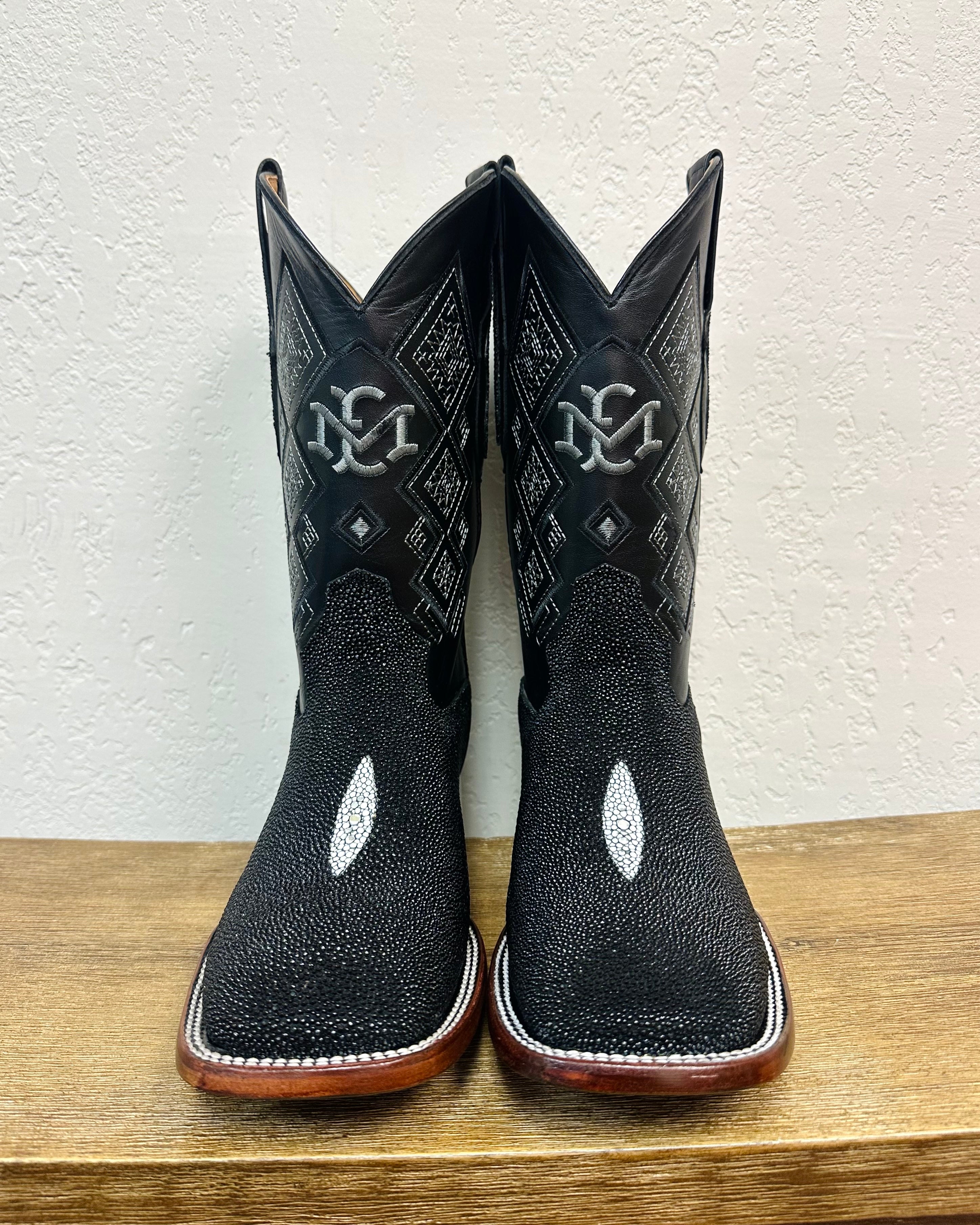 El Malcreado Black Manta Ray Boots
