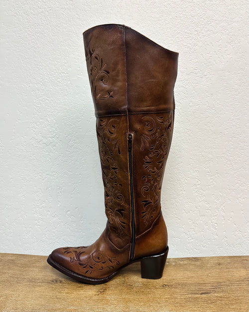 El Malcreado Miel 'Holly' Embroidered Boots