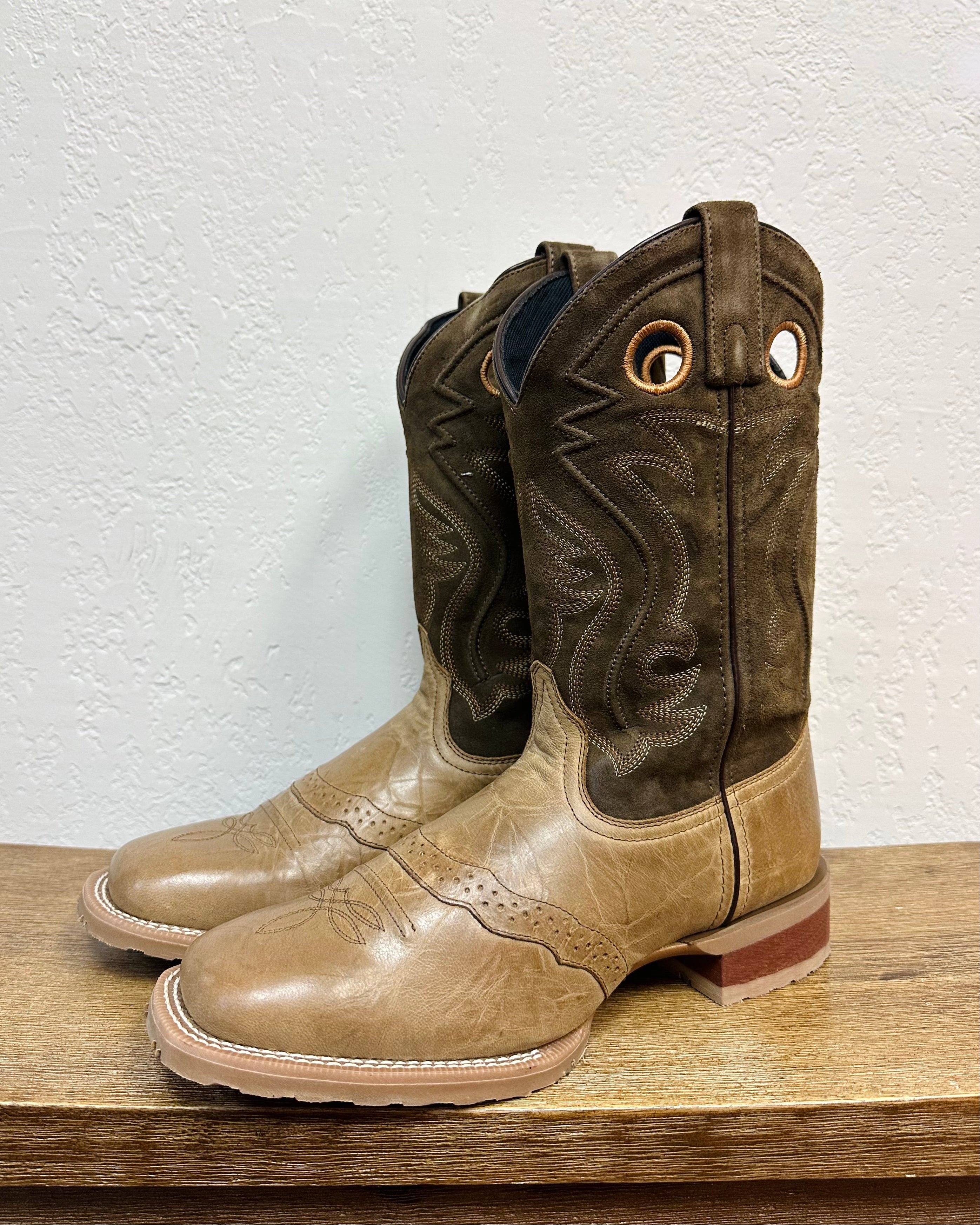 Laredo Taupe Jennings Boots