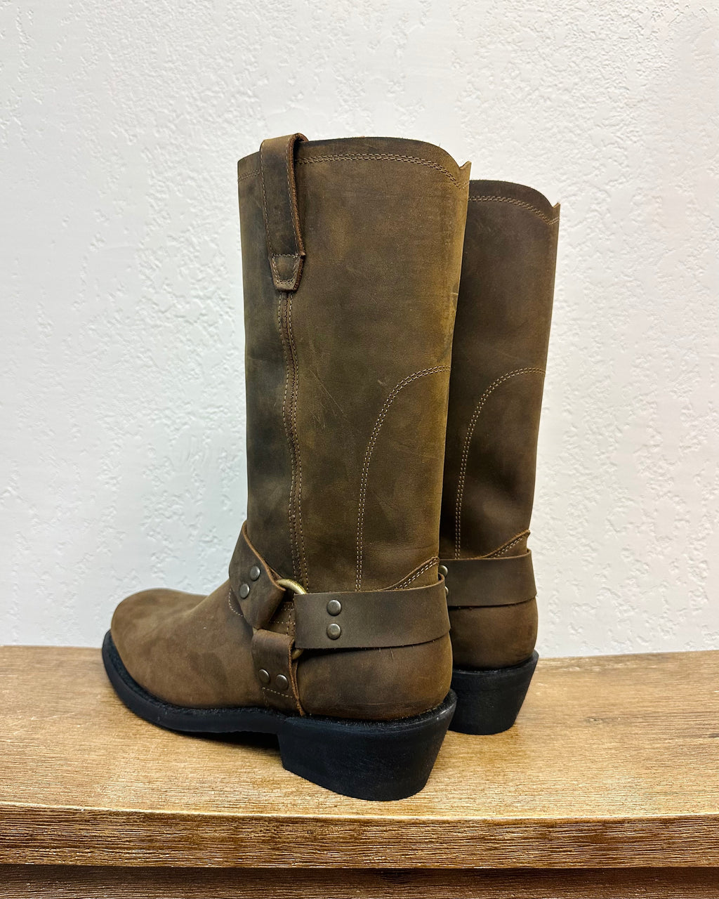 Dingo Brown Harness Boots