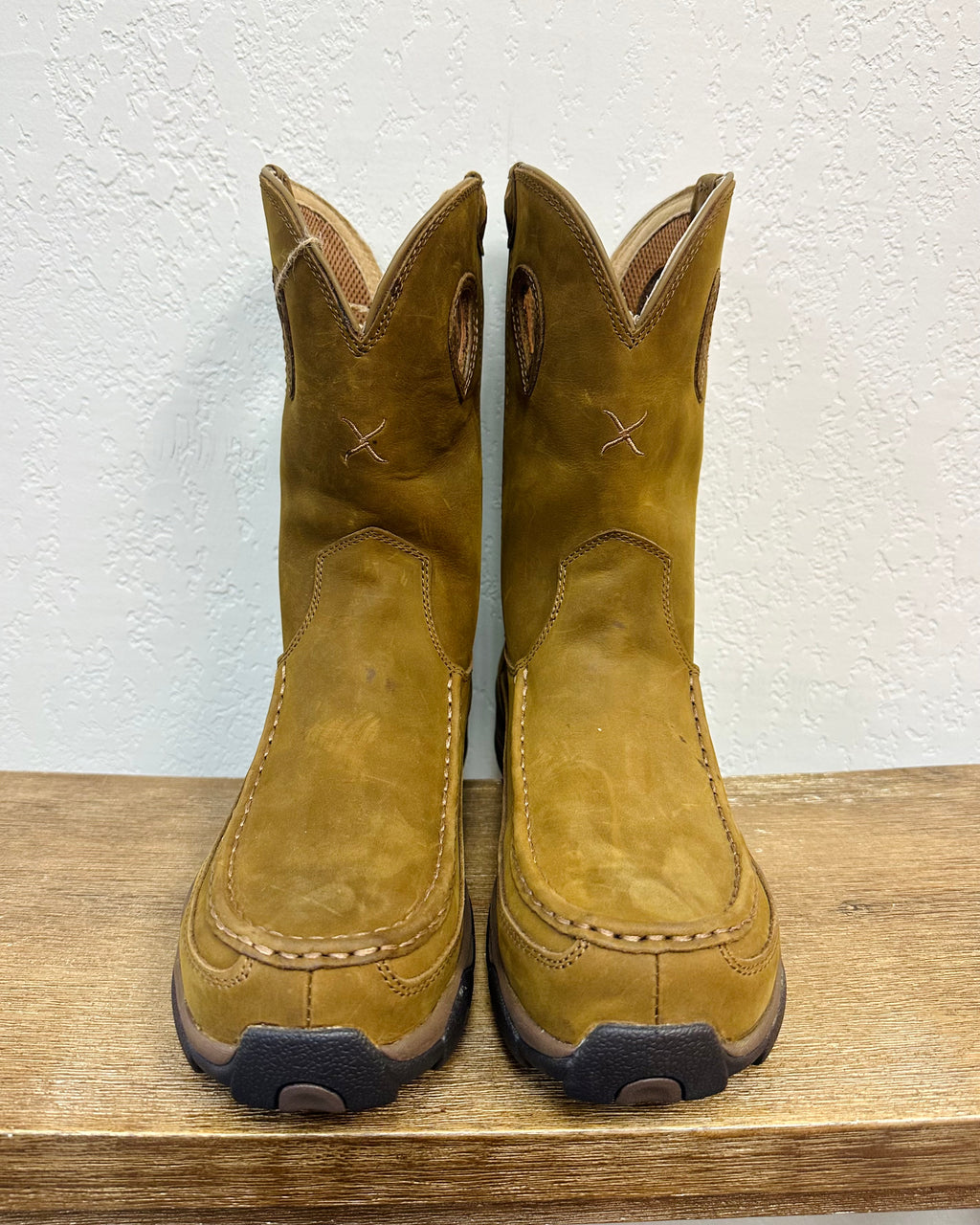 Twisted X Distressed Saddle Hiker Boot