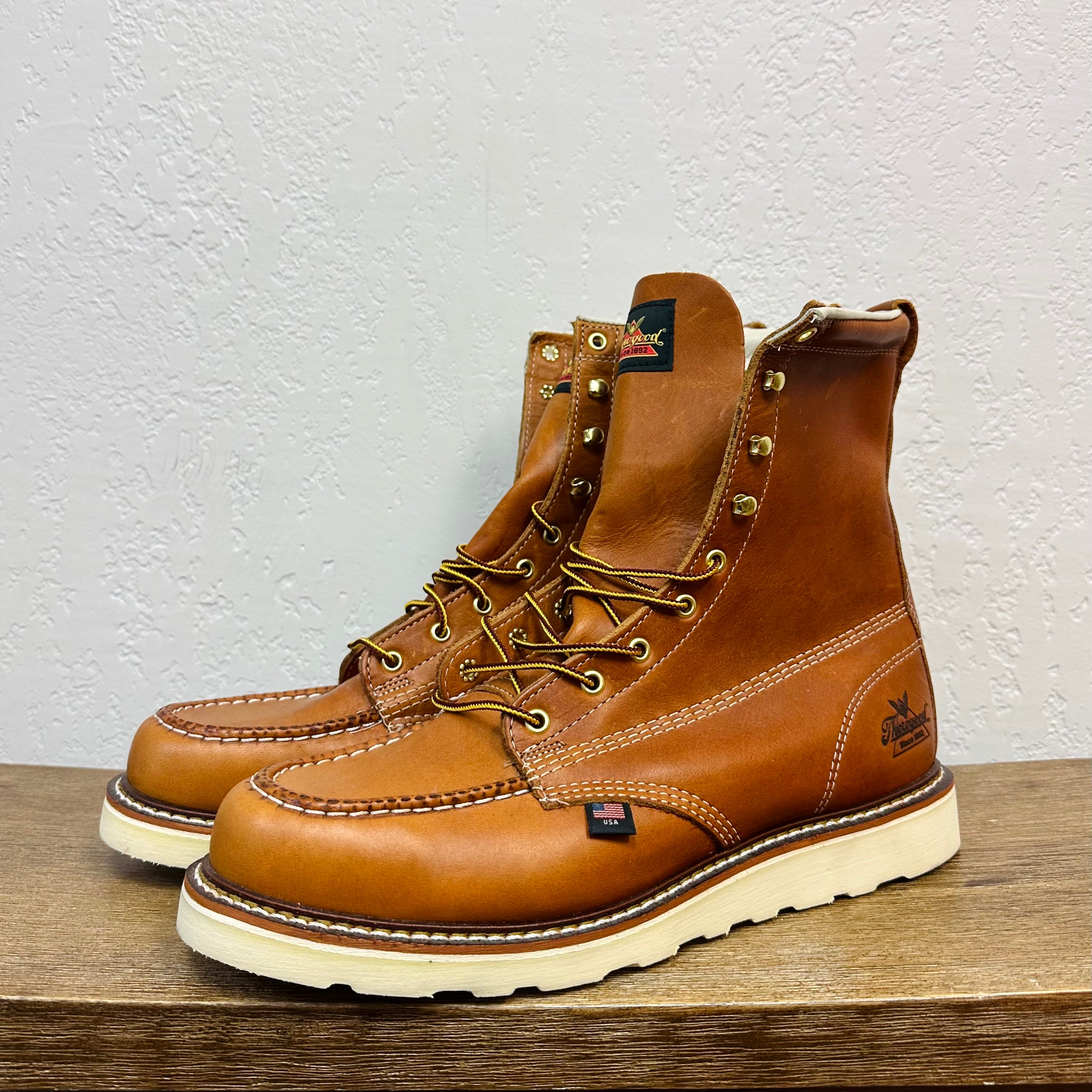 Thorogood 8" Tobacco American Heritage Moc Toe Work Boot
