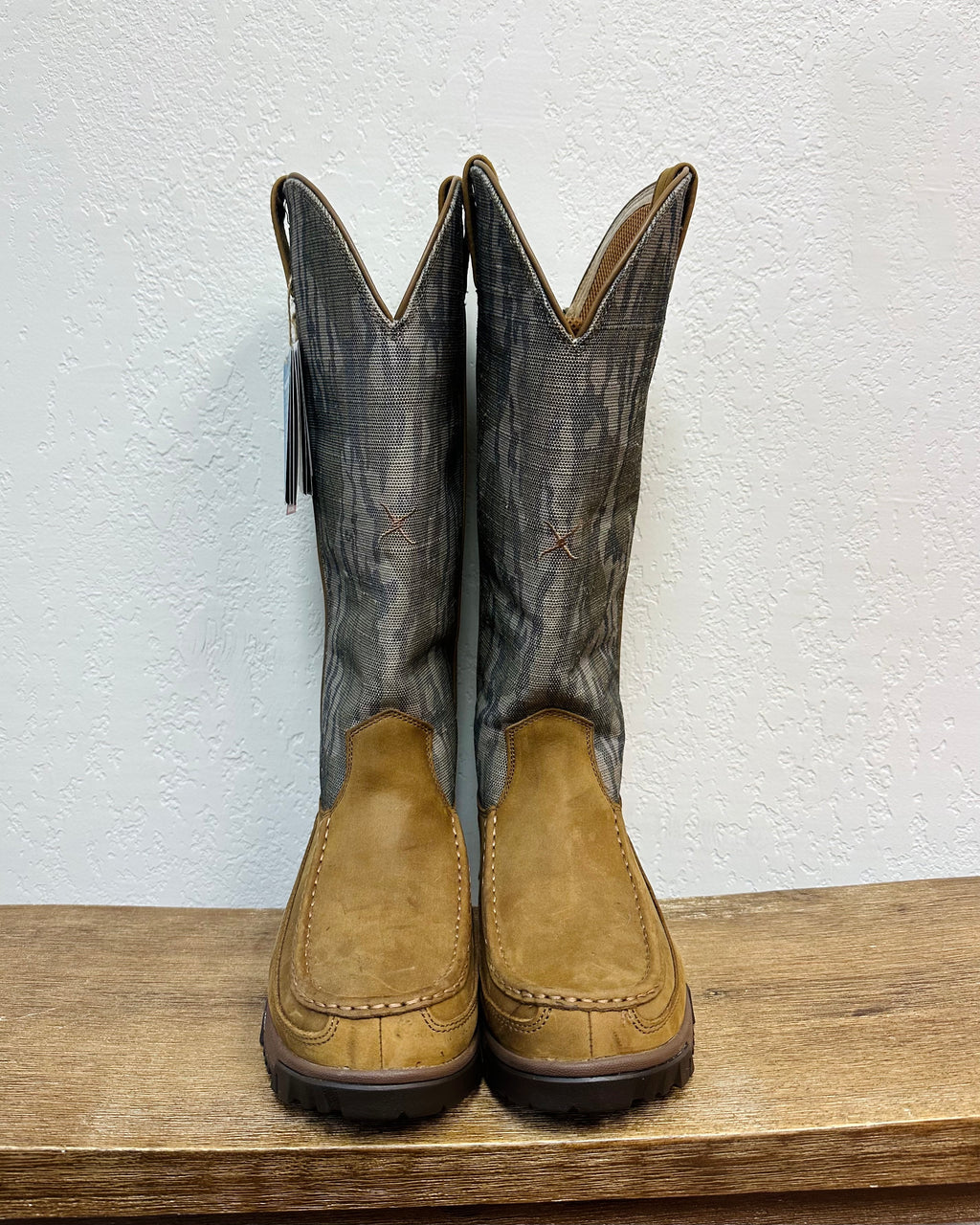 Twisted X Mossy Oak 17" Camo Snake Boot