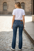 Women's Wrangler Retro® Mae Mid Rise Bootcut Jean DD Wash