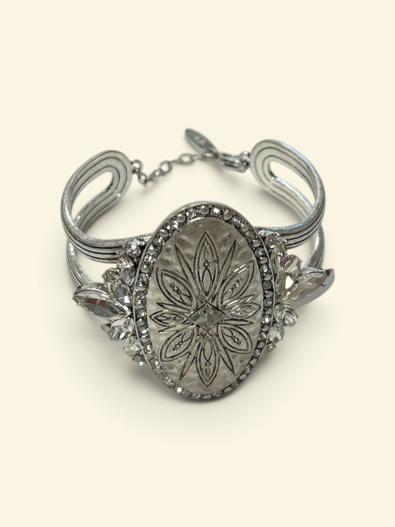 Lainey Wilson Clear Cuff Bracelet