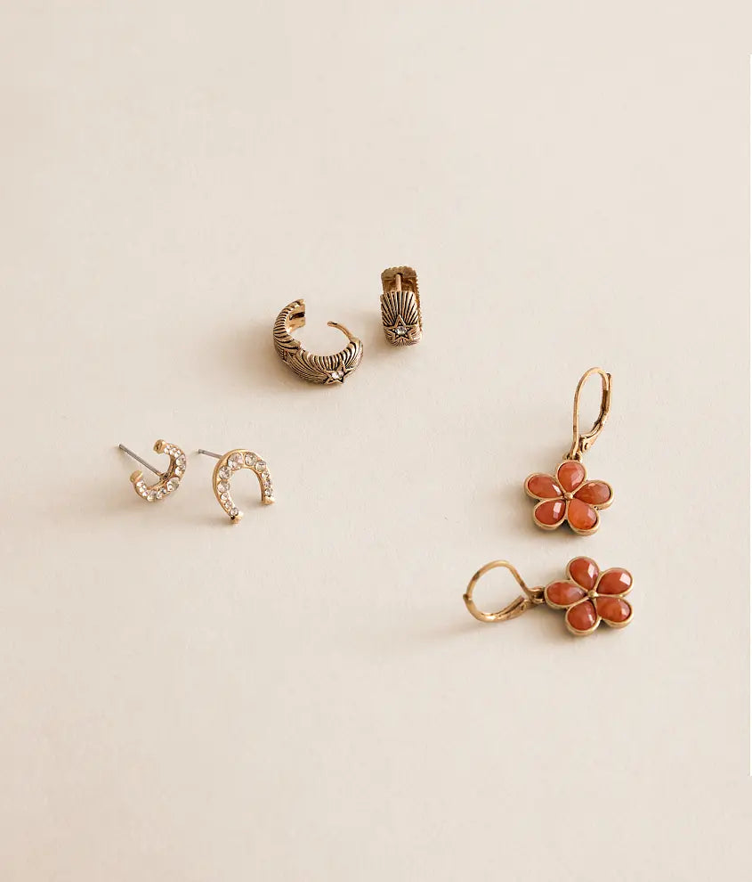 Lainey Wilson 3 Pack Horseshoe & Flower Earring Set